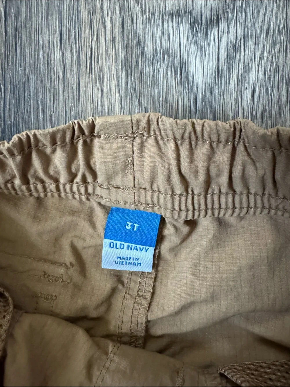 Kids Cargo Shorts in Tan with Elastic Waist Old Navy 3T